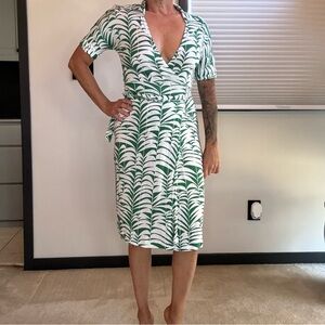 Banana Republic Green and White Wrap Dress